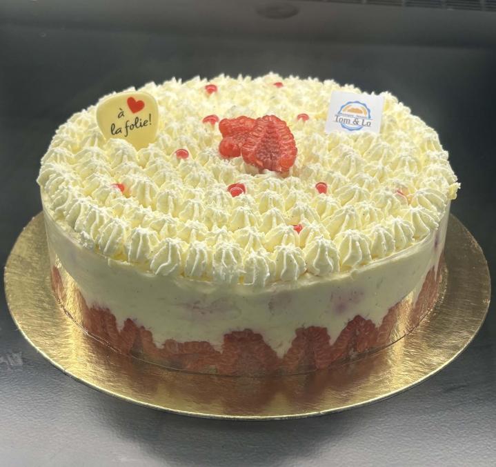 Nous façonnons des gâteaux uniques pour chaque occasion spéciale.